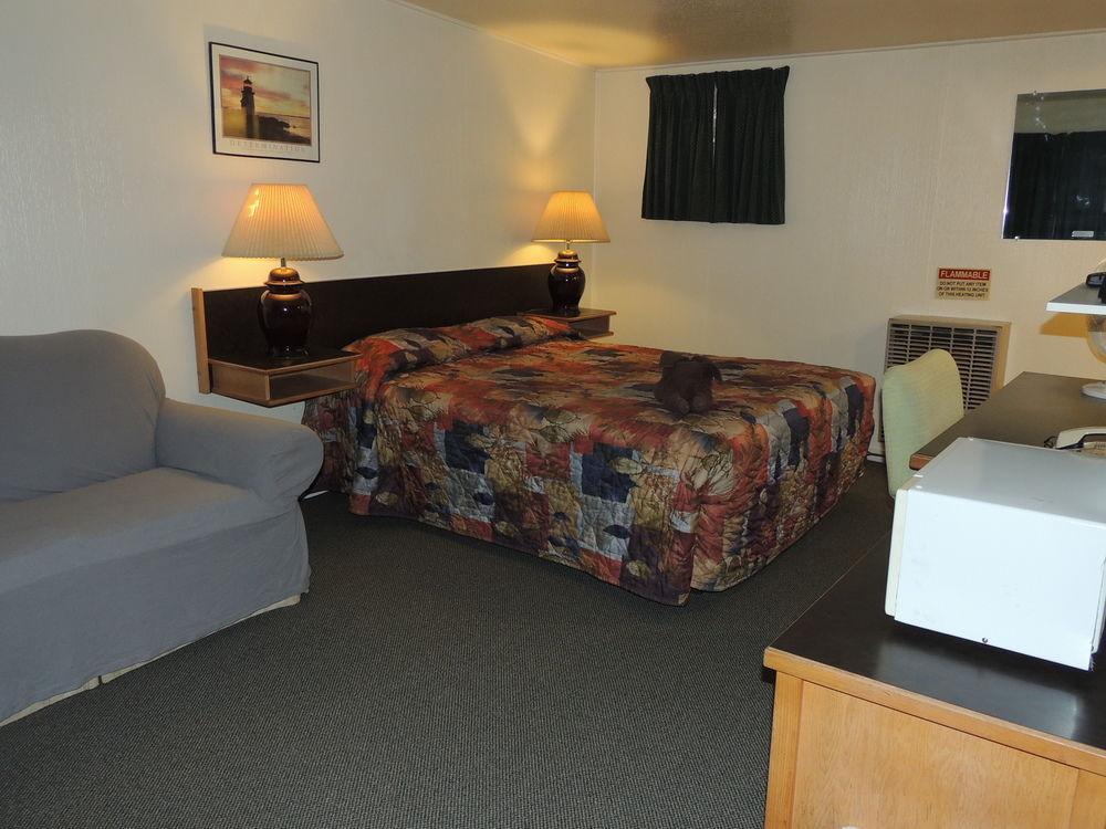 100 Mile Motel & Rv Park 100 Mile House 외부 사진