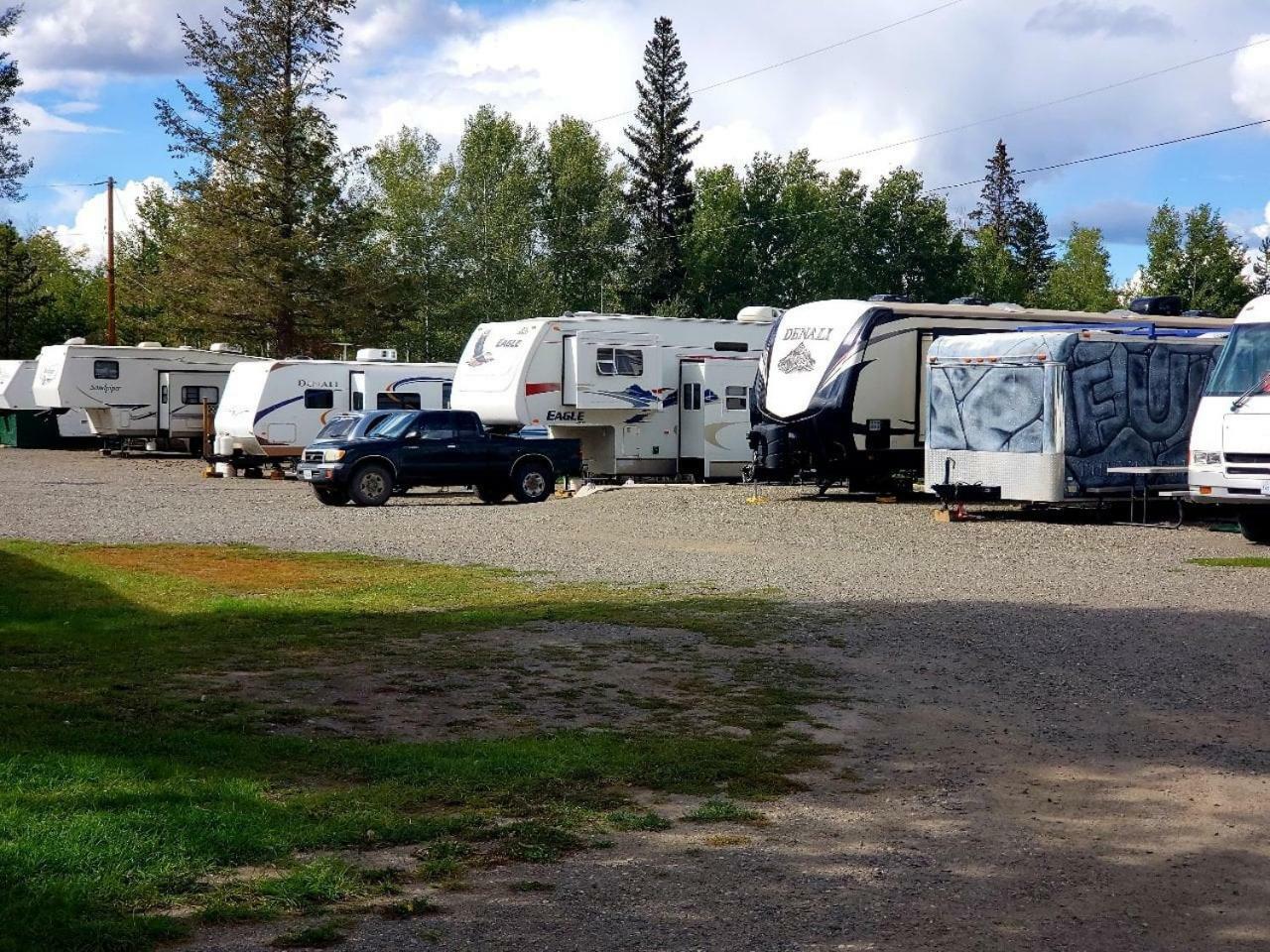 100 Mile Motel & Rv Park 100 Mile House 외부 사진